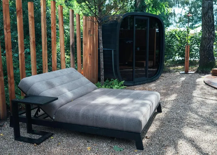 The Nutshell Met Hottub En Sauna | 2 Personen Appartement Neede