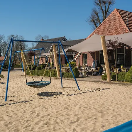 The Nutshell Met Hottub En Sauna | 2 Personen Neede