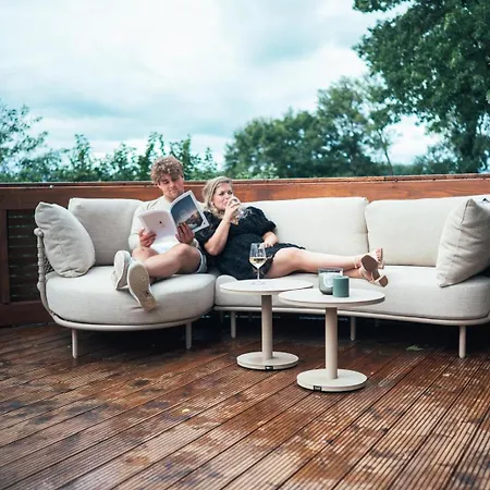 The Nutshell Met Hottub En Sauna | 2 Personen